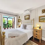Branch & Vine Cottages - Constantia - Formerly Pinoak Cottages