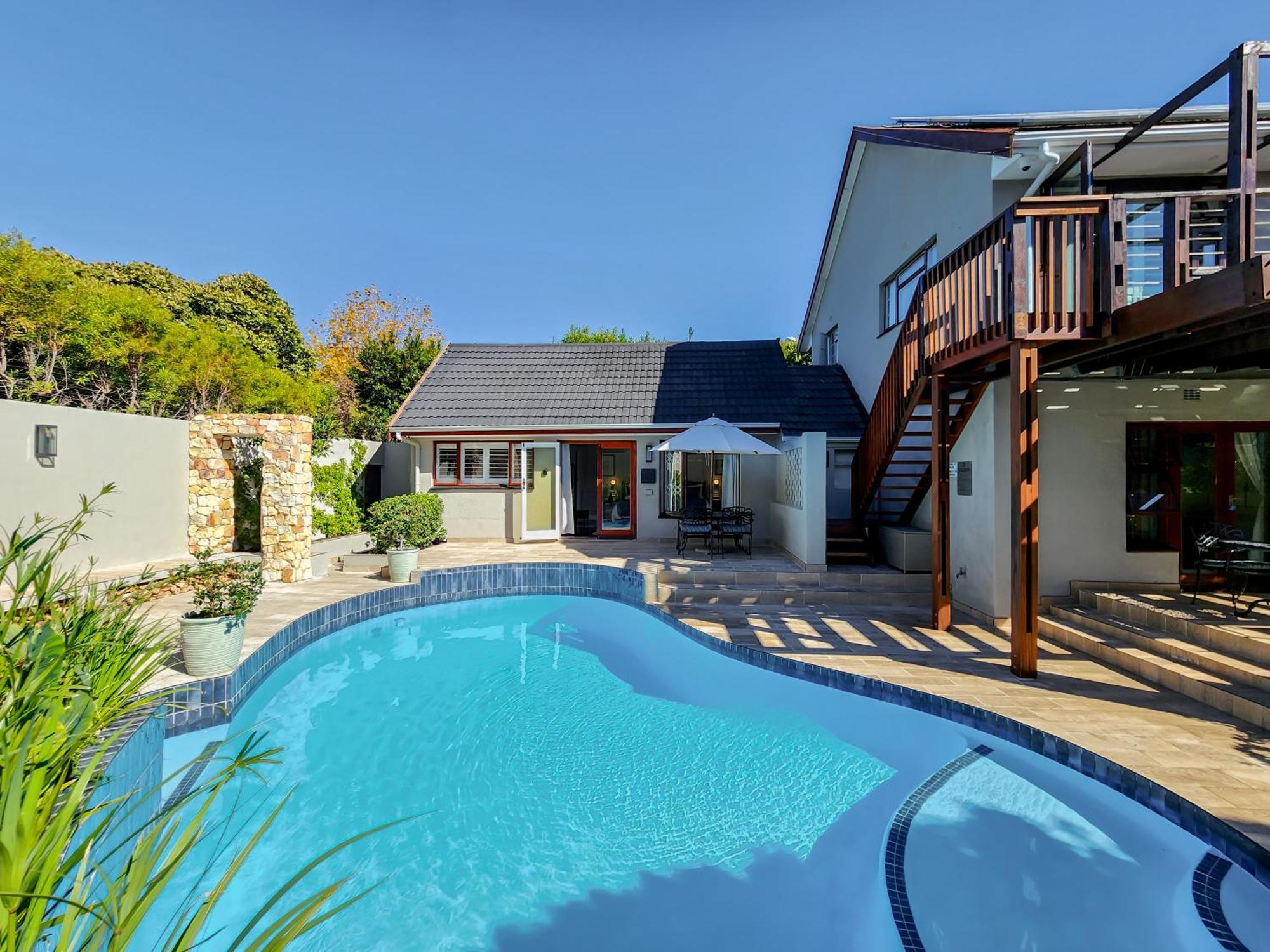 Branch & Vine - Constantia - Formerly Pinoak Gasthof