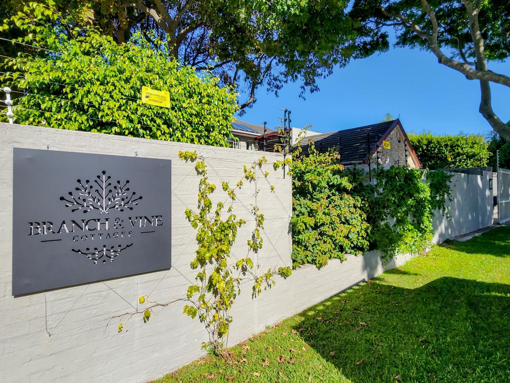 Branch & Vine - Constantia - Formerly Pinoak Gasthof