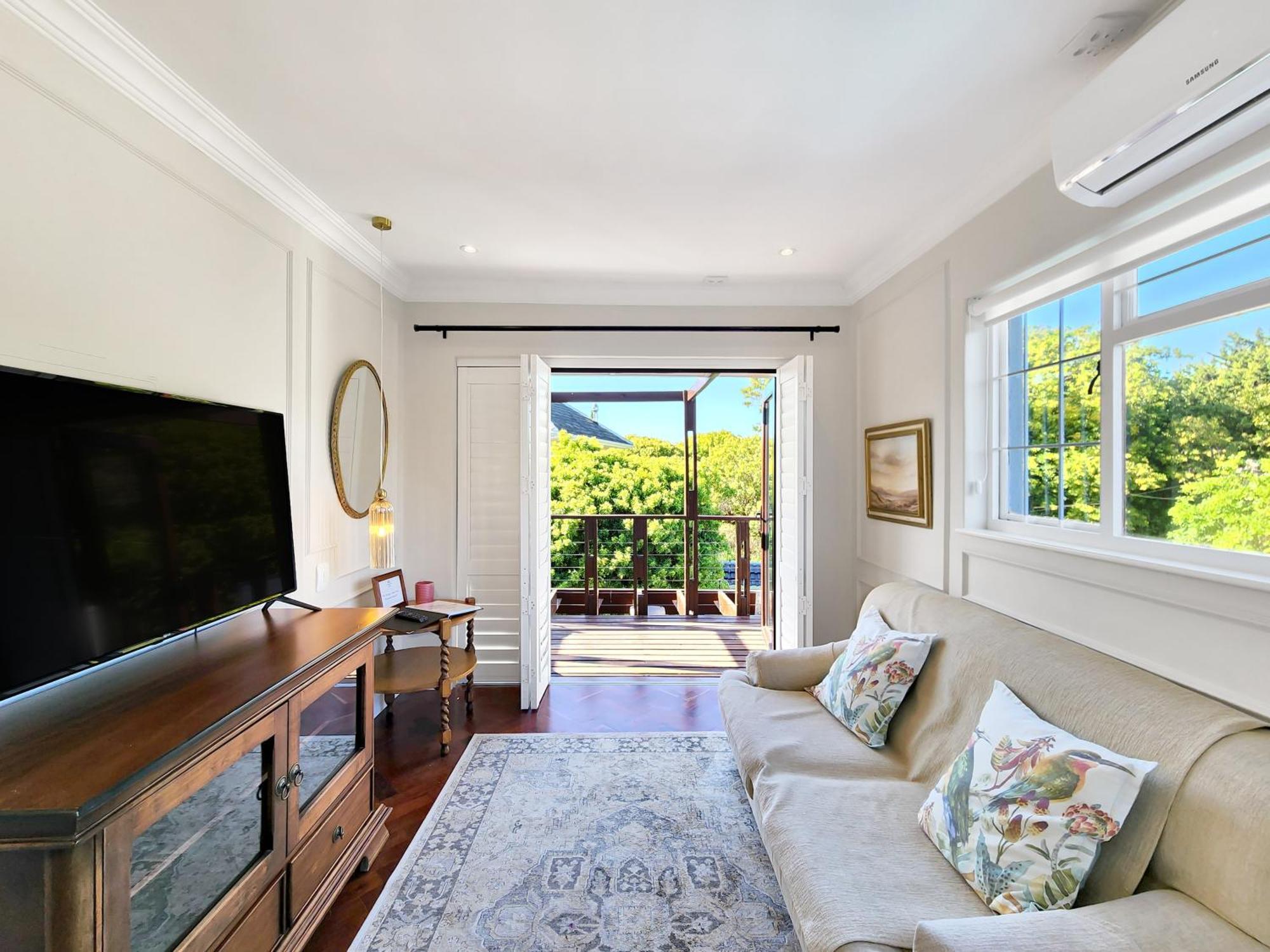 Gasthof Branch & Vine - Constantia - Formerly Pinoak Kapstadt